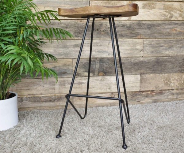 Edge Bar Stool